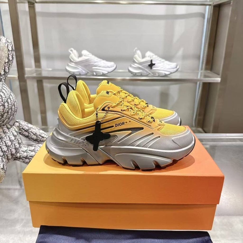 Premium Tech-Runner Sneakers