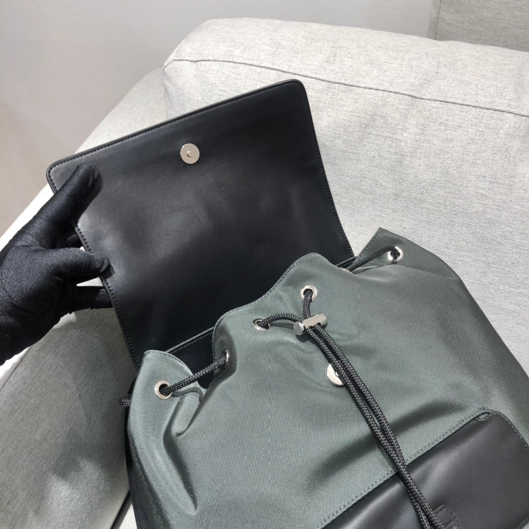 Men’s Casual Backpack