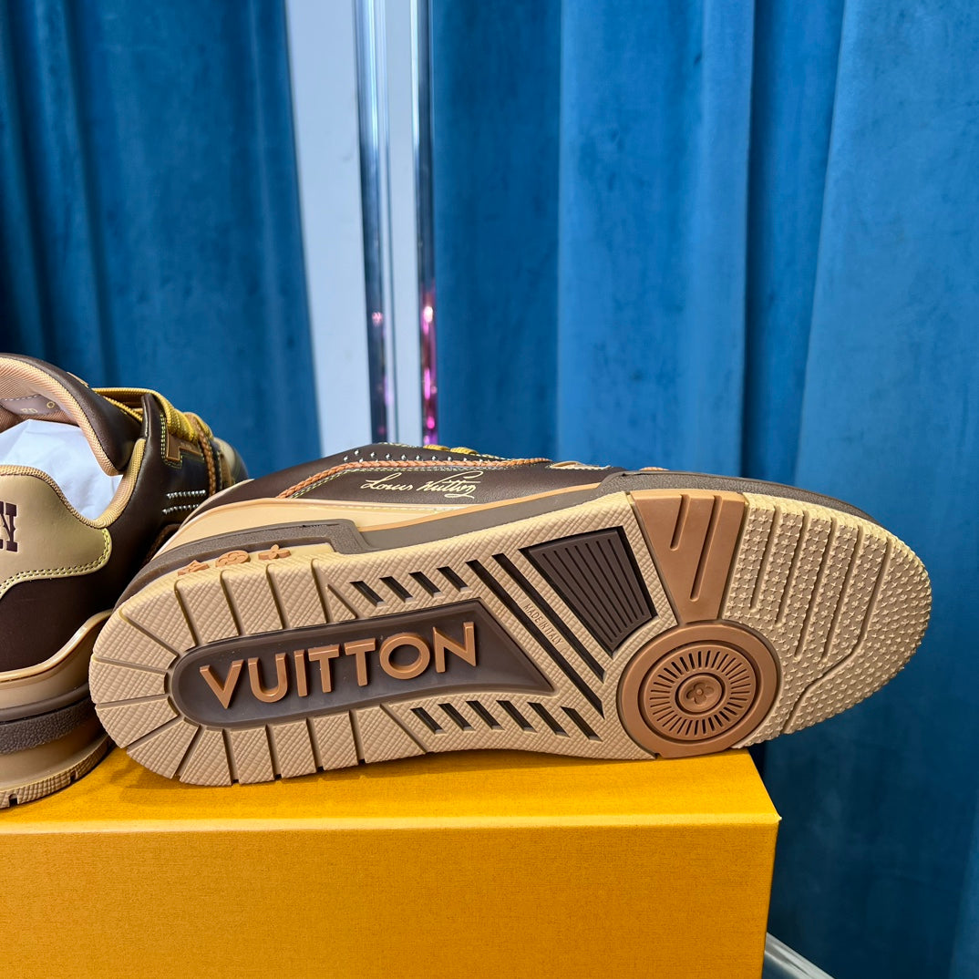 Premium Color-Matched Leather Sneakers